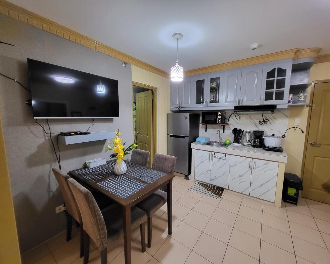 Entire 2Br Condo Unit@8 Spatial Condominium Davao Bagian luar foto
